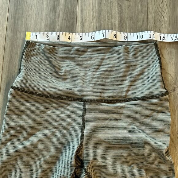 Lululemon Wunder Under High-Rise Tight 25" *Full-On Luon Wee Are From Space Sage - Picture 4 of 9